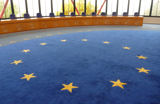 Teppich mit den EU-Sternen